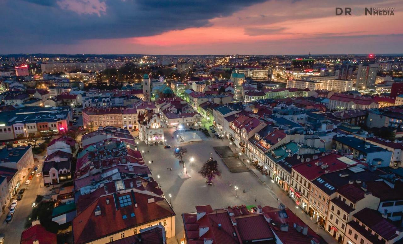 Trend Apartments Old Market Rynek Rzeszow 84M2! Extérieur photo
